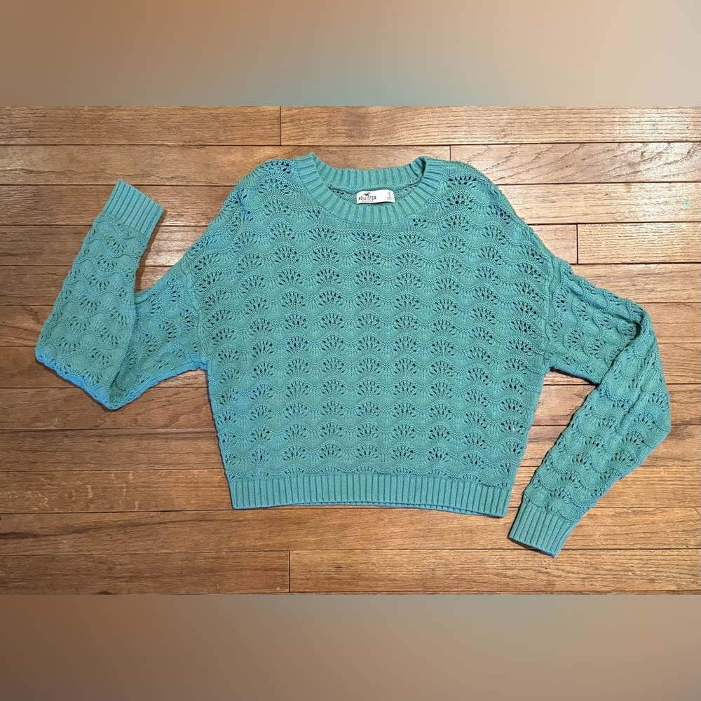 Hollister Sweater